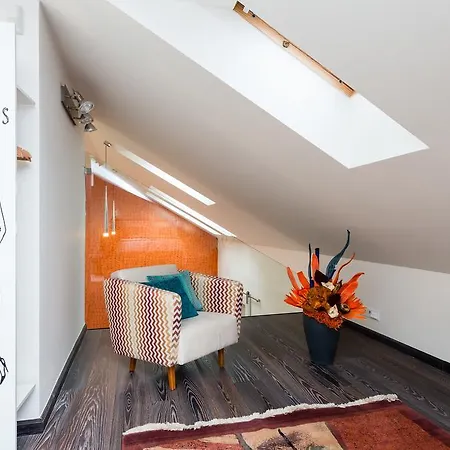 Empirent New Town Apartments