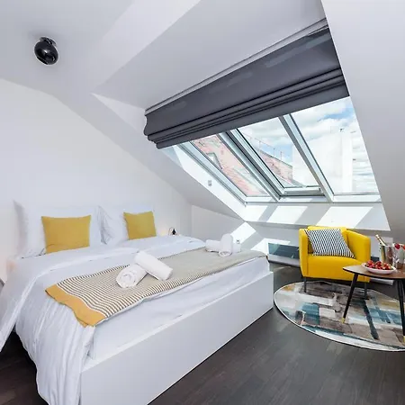 Empirent New Town Apartments *