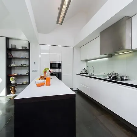 Empirent New Town Apartments Apartment