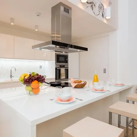Empirent New Town Apartments Apartment