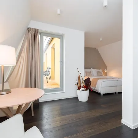 Apartment Empirent New Town Apartments *