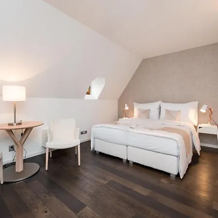 Empirent New Town Apartments Apartment *