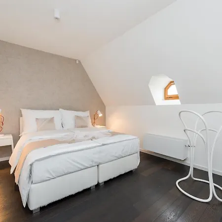 Empirent New Town Lejlighed Prag
